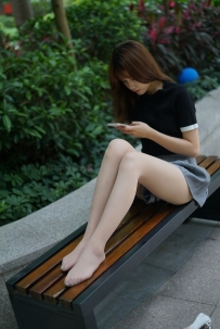学妹加速跑 XM048《这天气看有点热-琪琪》[88P1V-201MB]