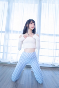 神楽坂真冬 - NO.103 蓝白格[75P-171.54MB]