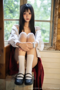 [Xiuren秀人网] NO.10215 茂木希子[82+1P／711MB]